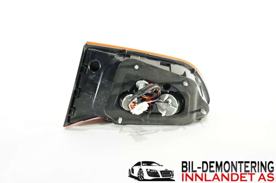 Baklykt venstre indre til Hyundai i30 2017-2020 (Type III)  (HYUNDAI|92403G 4200||92403G4200)