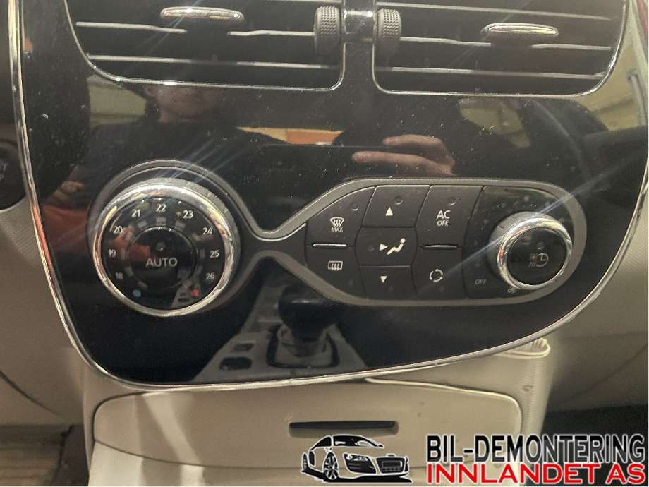Varmeapparat betjening til Renault Zoe, 2013-2019 (Fase 1)  (RENAULT|275100906R)