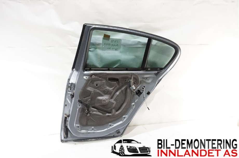 Dør høyre bak til BMW 1-Serie 2004-2011 (E81/E82/E87/E88) (E81/E82/E87/E88) (BMW|41 52 7 191 018|41 52 5 A2A 384|)