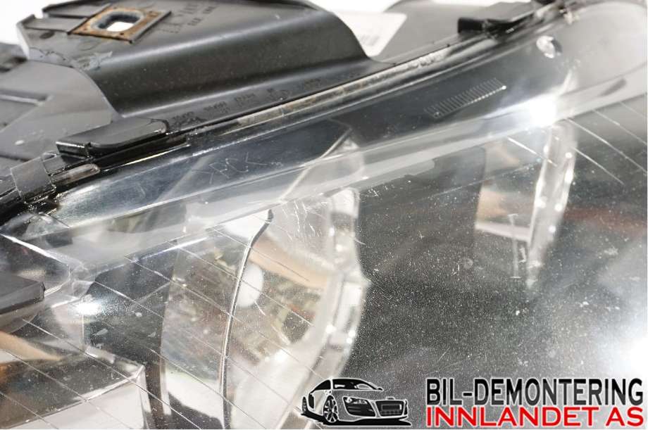 Frontlykt høyre halogen til Audi A3 2003-2008 (Type II, Fase 1)  (AUDI|8P0 941 004 K|)