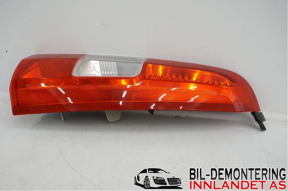 Baklykt høyre til Volvo V70 2005-2007 (Type II, Fase 2)  (VOLVO|30655375|)