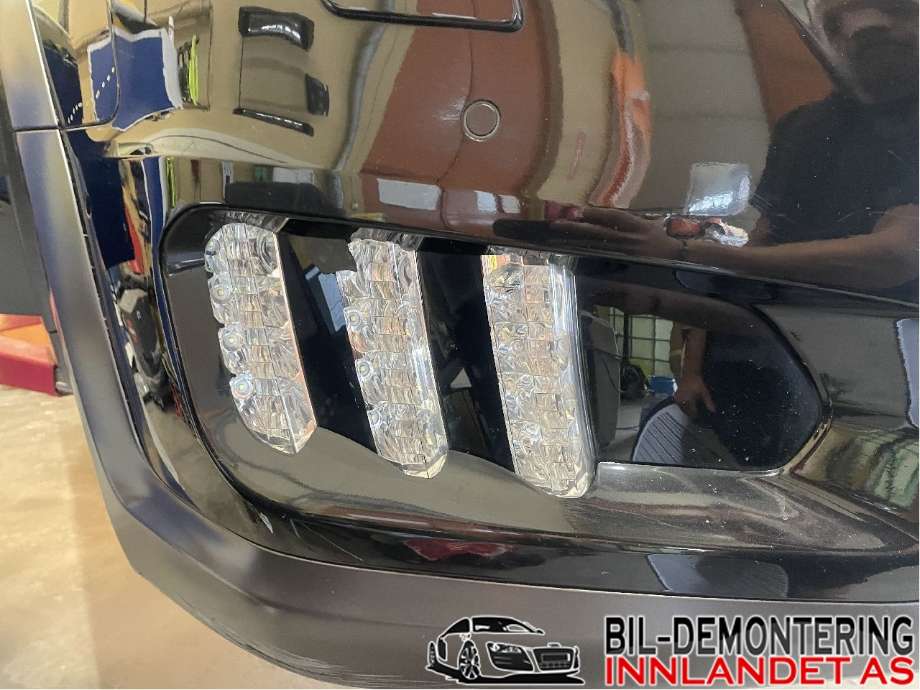 Tåkelykt høyre foran til Peugeot 508, 2014-2018 (Type I, Fase 2)  (PEUGEOT|98 074 330 80)