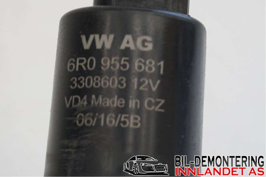 Spylerpumpe foran til Audi A3 2016-2020 (Type III, Fase 2)  (AUDI|6R0 955 681|)
