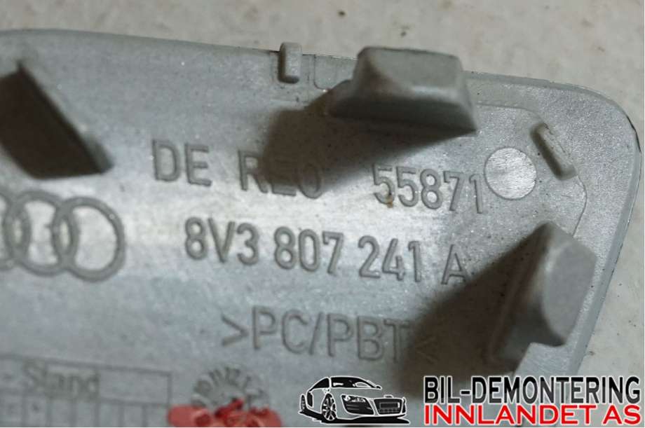 Diverse deler til Audi A3 2016-2020 (Type III, Fase 2) (AUDI|8V3 807 241 A|)