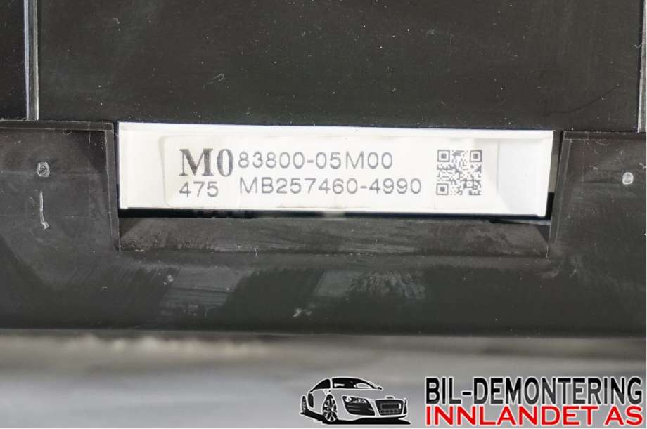 Instrumentpanel til Toyota Avensis 2009-2015 (Type III, Fase 1) (TOYOTA|8380005M00||83800-05M00)