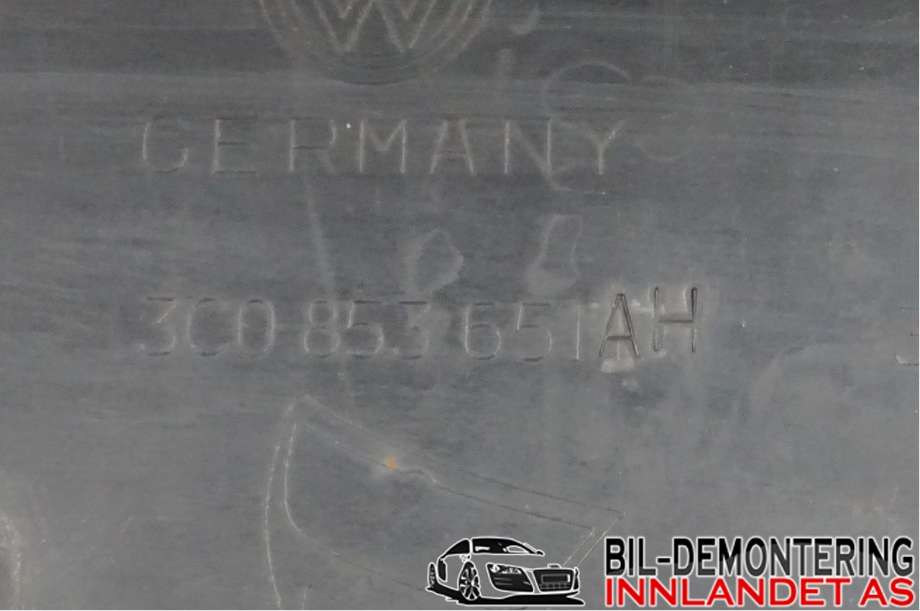 Grill til VW Passat 2005-2010 (B6) (B6) (VOLKSWAGEN|3C0 853 651 BM||3C0853651)