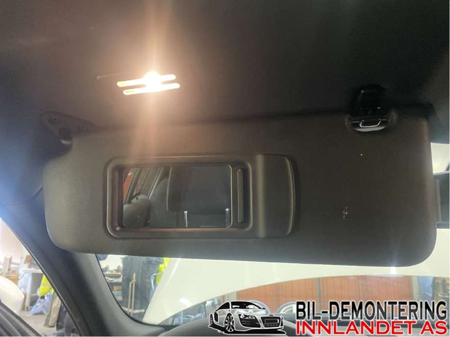 Solskjerm til BMW 3-Serie 2005-2011 (E90/E91/E92/E93) (E90/E91/E92/E93) (BMW|51 16 7 252 005|)