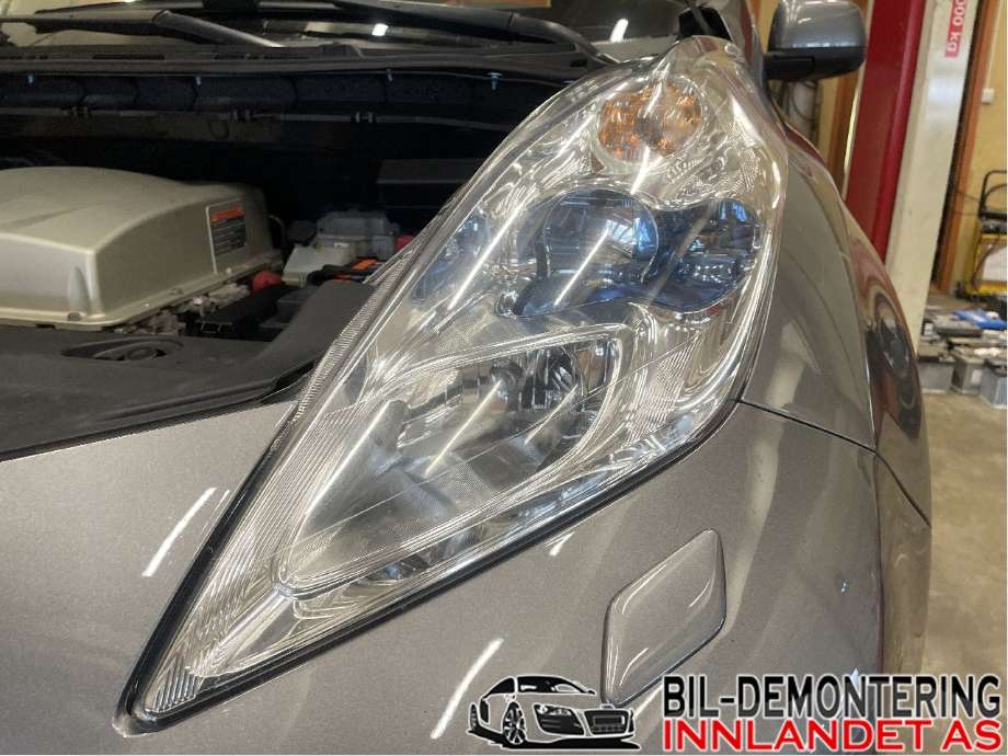 Frontlykt venstre halogen til Nissan Leaf 2011-2017 (Type I)  (NISSAN|260603NL5A|)