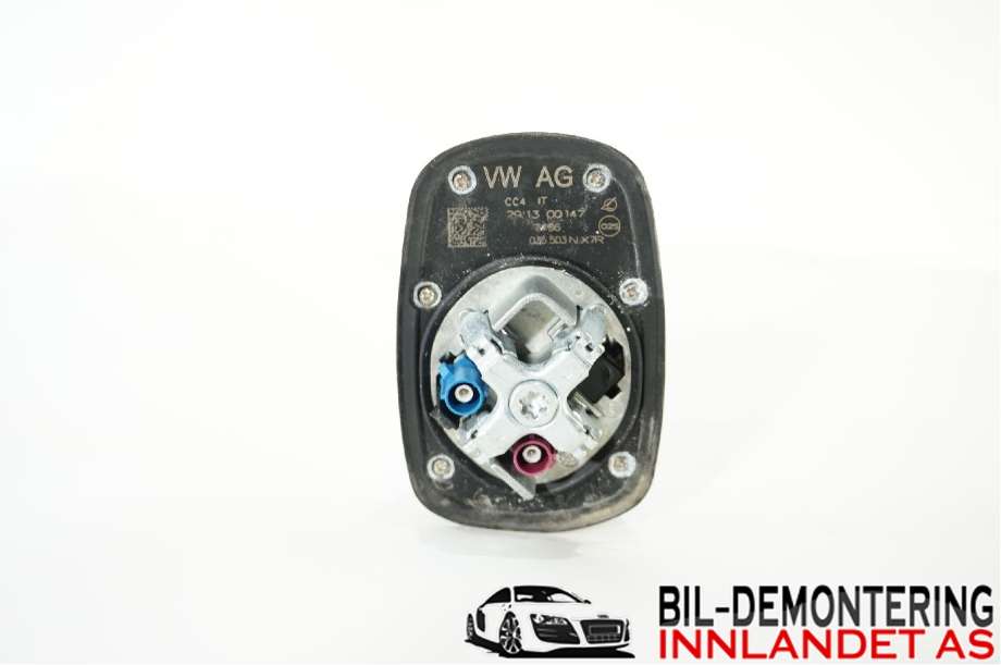 Antenne navigasjon til Audi A3 2012-2016 (Type III, Fase 1) (AUDI|8V0 035 503 S|8V0 035 503 AH|)