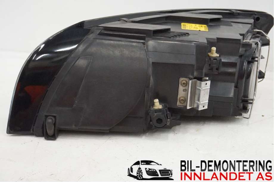 Frontlykt høyre halogen til Volvo S40 2004-2007 (Type II, Fase 1)  (VOLVO|30698874|)