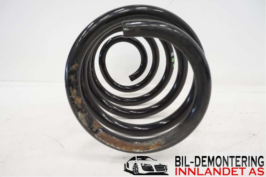 Fjær foran spiralfjær til VW Transporter / Caravelle 2015-2019 (T6) (T6) (VOLKSWAGEN|7E0 411 105 F|)