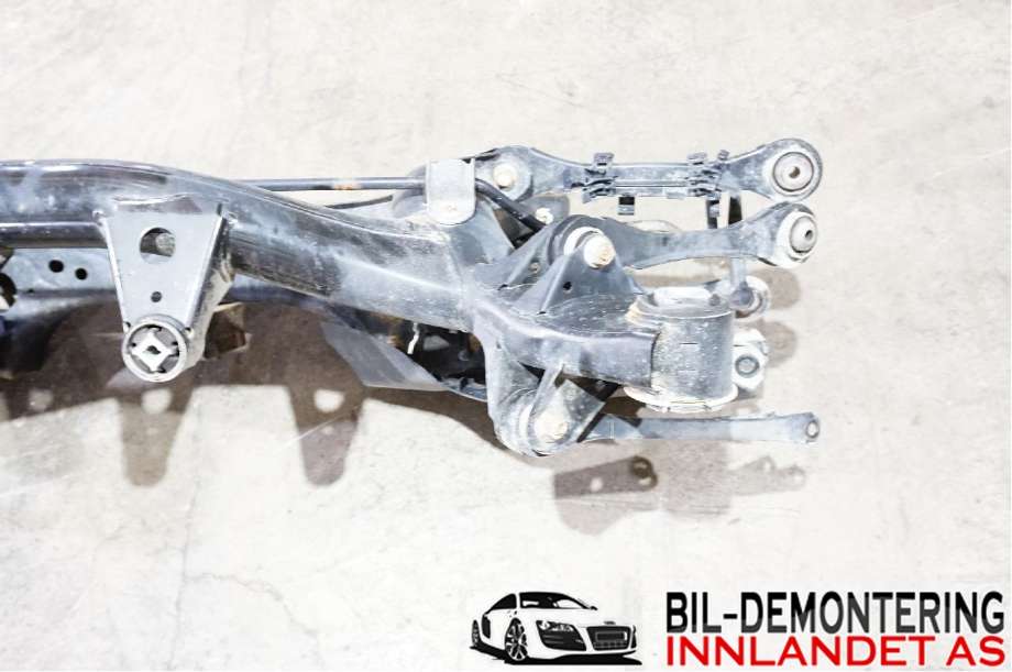 Bakaksel til BMW 3-Serie 2012-2018 (F30/F31/F34) (F30/F31/F34) (BMW|33 31 6 792 506|)