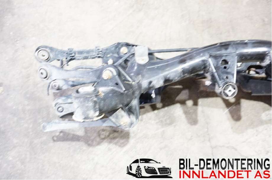 Bakaksel til BMW 3-Serie 2012-2018 (F30/F31/F34) (F30/F31/F34) (BMW|33 31 6 792 506|)