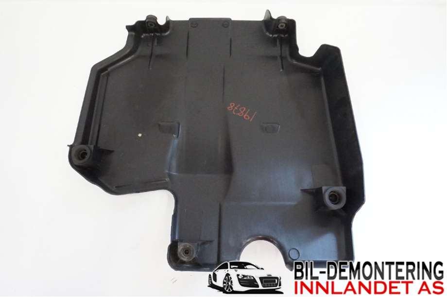 Motordeksel over motor til Mercedes Vito 2014-->> (W447) (W447) (MERCEDES|A 651 010 26 24|)