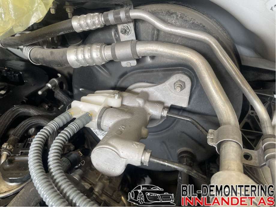 Bremsekraft-regulator bak til Mercedes Vito 2014-->> (W447) (W447) (MERCEDES|A 447 431 02 27|A 447 431 02 00|)