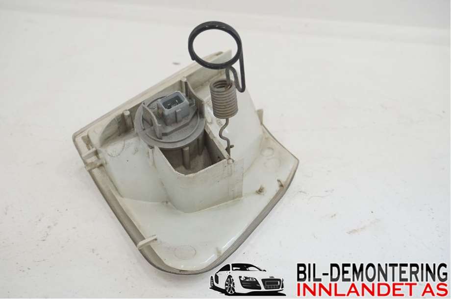Blinklykt venstre til Ford Courier 1991-2002 (FORD|97FX-13369-BA|1062436|93FG13369AA)