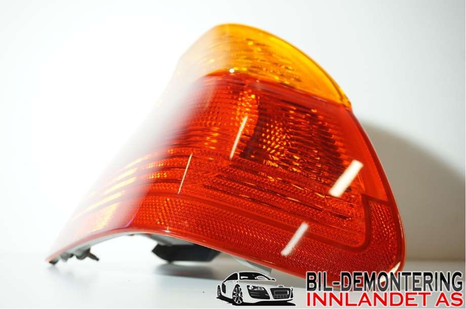 Baklykt høyre til BMW 3-Serie 1998-2005 (E46) (E46) (BMW|63 21 8 364 922||8 364 922)
