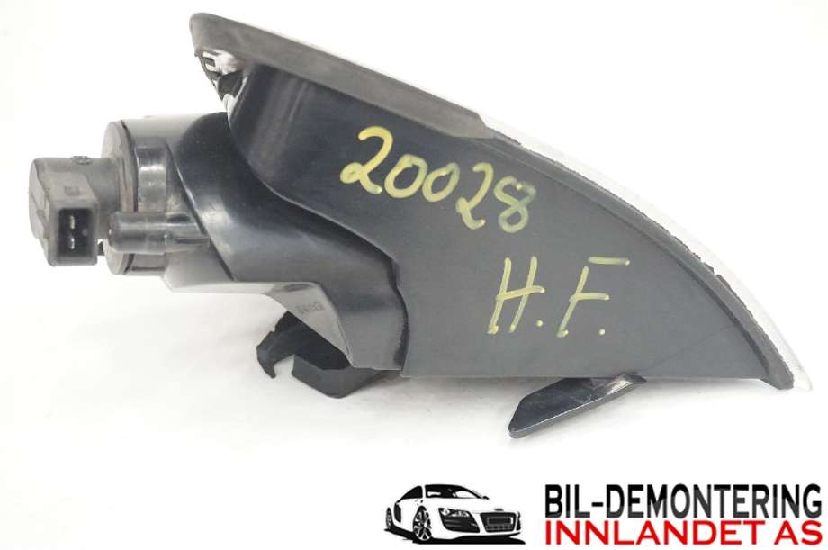 Blinklykt høyre til Toyota Avensis 2000-2003 (Type I, Fase 2)  (TOYOTA|8151005030|)