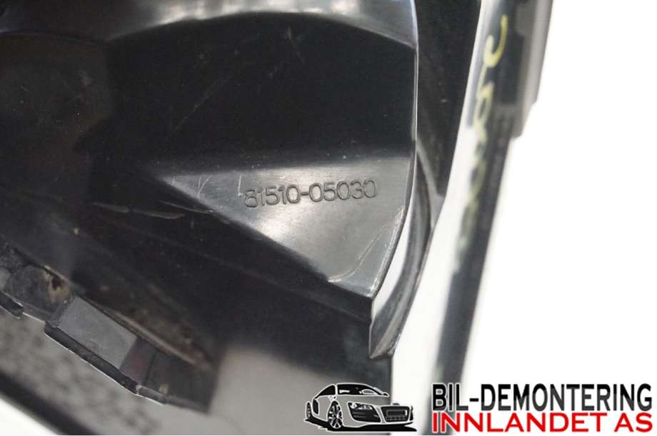 Blinklykt høyre til Toyota Avensis 2000-2003 (Type I, Fase 2)  (TOYOTA|8151005030|)