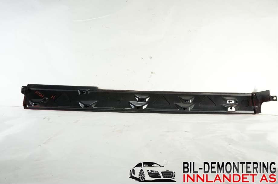 Lister til VW Transporter / Caravelle 2015-2019 (T6) (T6) (VOLKSWAGEN|7H3 843 796 G|)