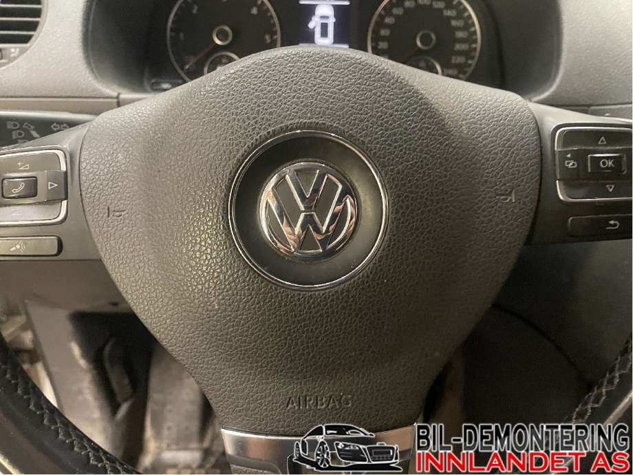 Airbag rattpute til VW Caddy, 2010-2015 (Type III, Fase 2)  (VOLKSWAGEN|2K5 880 201 E)