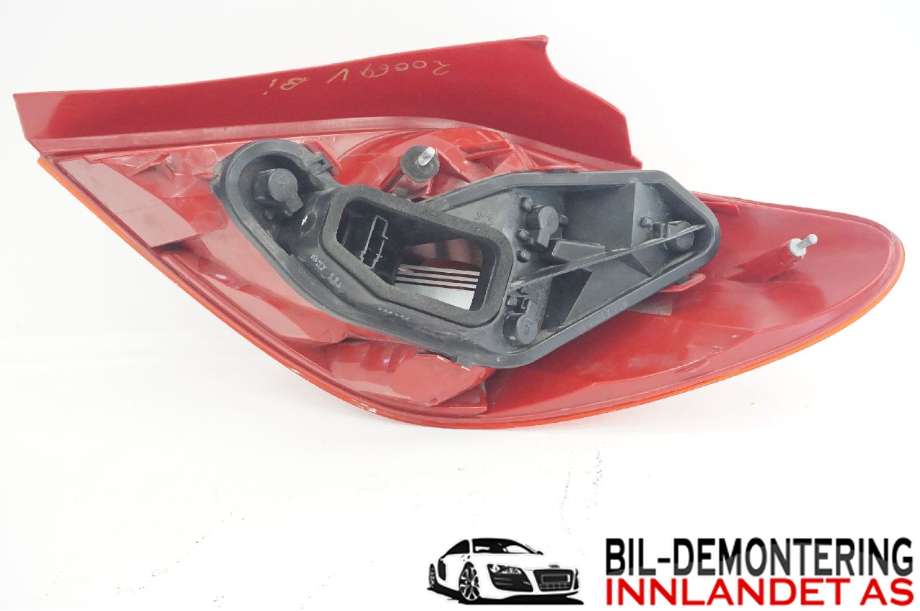 Baklykt venstre til Peugeot 207 2006-2012  (PEUGEOT|6350 Y7|)