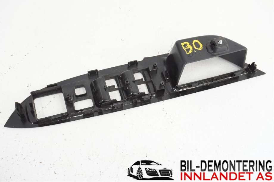 Bryter diverse til Mitsubishi Outlander 2015-->> (Type III, Fase 2)  (MITSUBISHI|7221C943XA|)