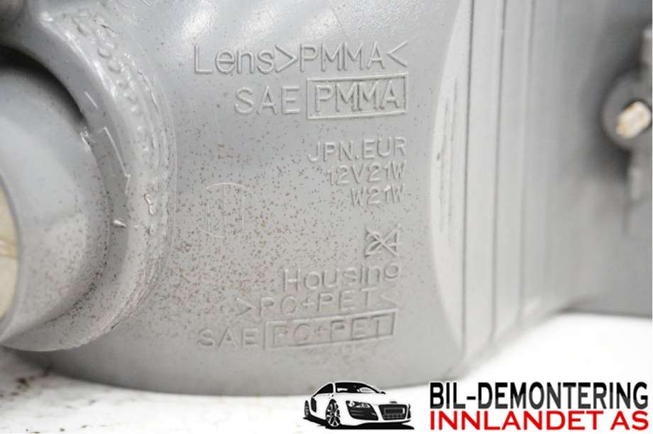 Blinklykt venstre til Toyota RAV4 2000-2006 (Type II) (TOYOTA|8152142050|)