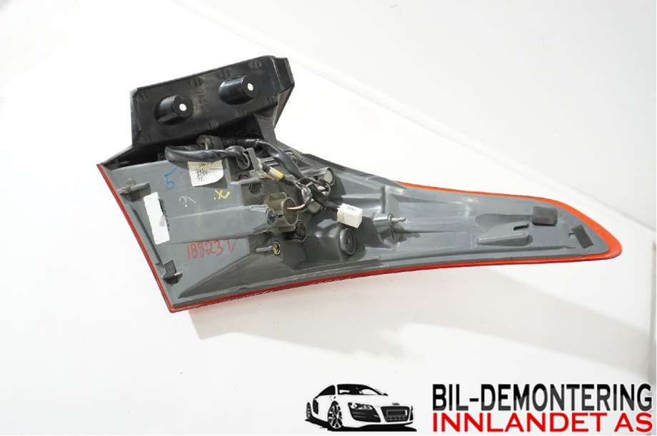 Baklykt venstre til Hyundai i30 2012-2017 (Type II)  (HYUNDAI|92410A 5020|)