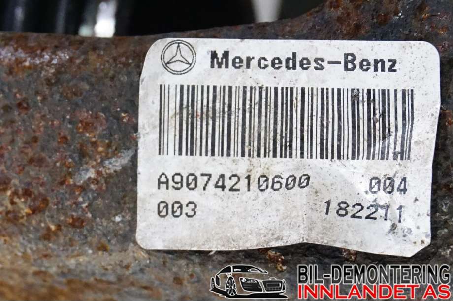 Bremsecaliper høyre foran til Mercedes Sprinter 2018-->> (907/910) (907/910) (A 907 421 25 00|A 907 421 92 00|A9074210600)