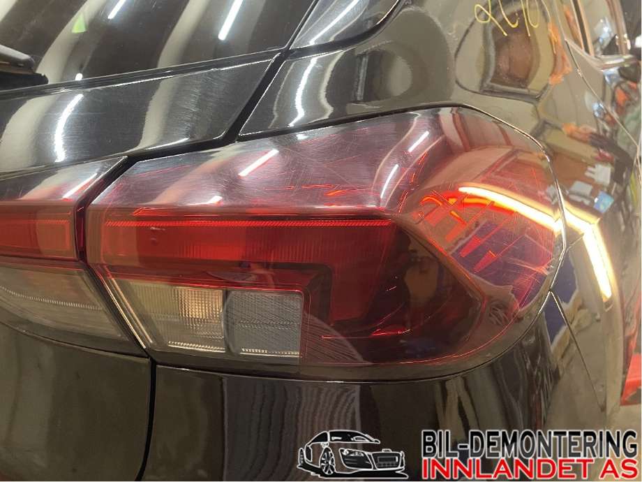 Baklykt høyre til Opel Corsa F, 2019-->>  (OPEL|9829317880)