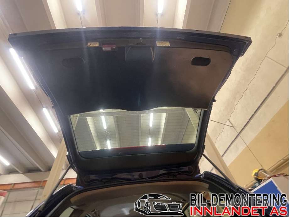 Bakluke til BMW X3 2007-2010 (Fase 2) (E83) (E83) (BMW|41 00 3 452 197|)