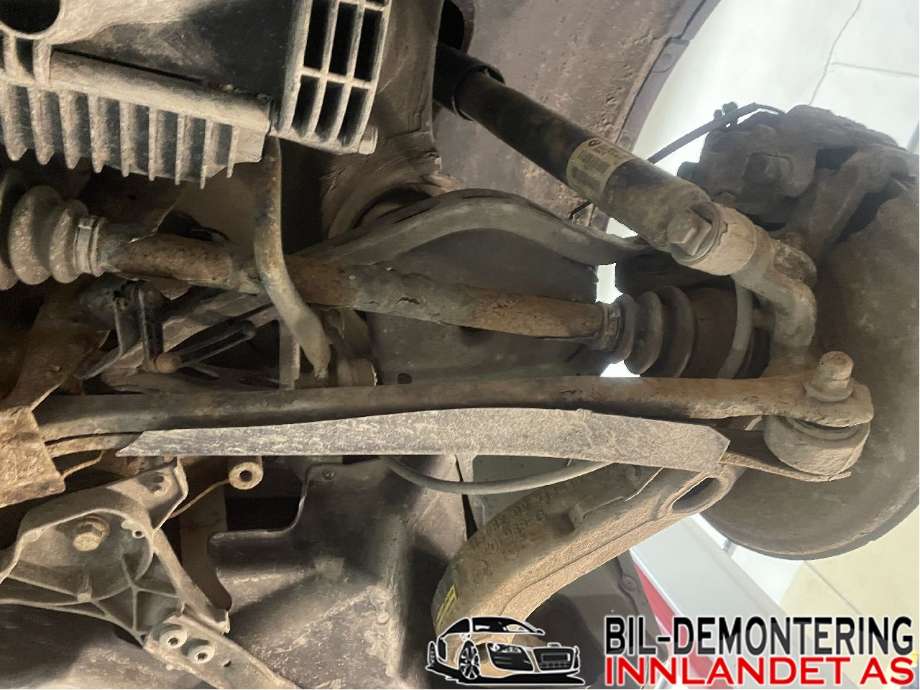 Bærebru høyre bak til BMW X3, 2007-2010 (Fase 2) (E83) (E83) (BMW|33 30 3 411 651)