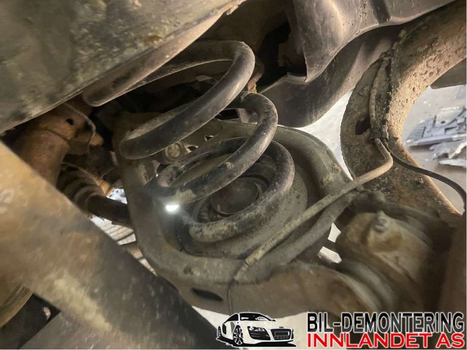 Bærebru høyre bak til BMW X3, 2007-2010 (Fase 2) (E83) (E83) (BMW|33 30 3 402 536)