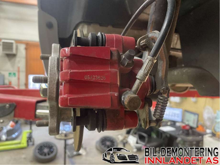 Bremsecaliper venstre bak til Mopedbil Ligier JS60, 0-->>  