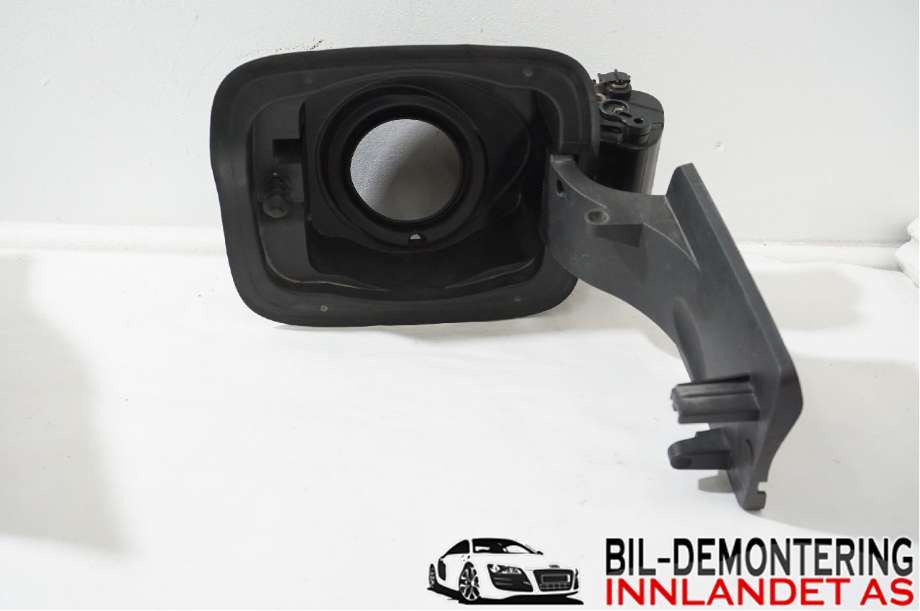 Tanklokk til BMW X5, 2013-2018 (F15) (F15) (BMW|51 17 7 297 904)