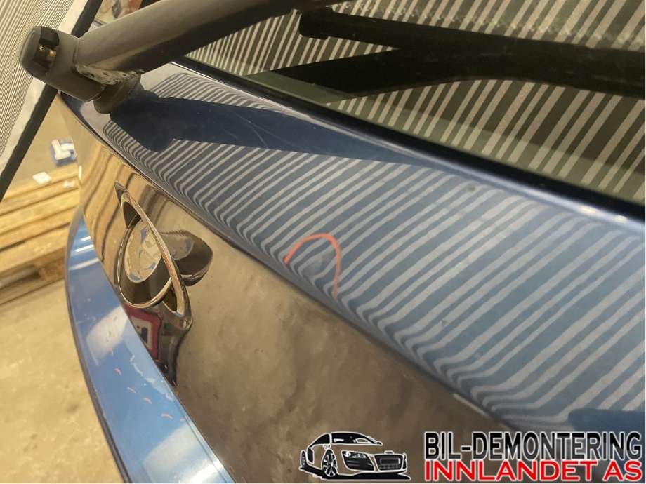 Bakluke combi til BMW 1-Serie 2004-2011 (E81/E82/E87/E88) (E81/E82/E87/E88) (BMW|41 62 7 133 898|)