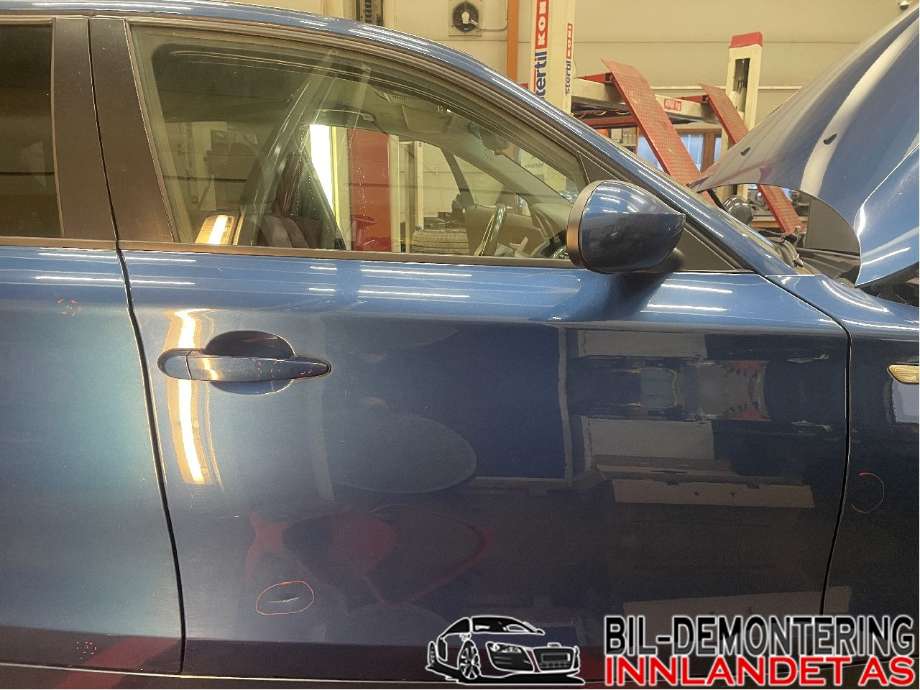 Dør høyre foran til BMW 1-Serie, 2004-2011 (E81/E82/E87/E88) (E81/E82/E87/E88) (BMW|41 51 5 A2A 382)