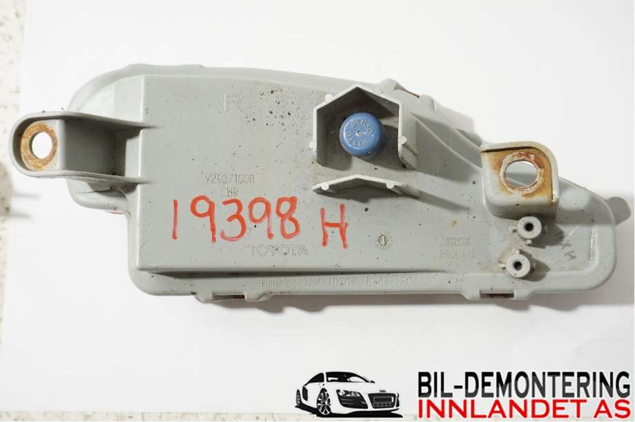 Refleksplate til Toyota Yaris 2012-2014 (Type III, Fase 1)  (TOYOTA|815800D060||V293/100R)