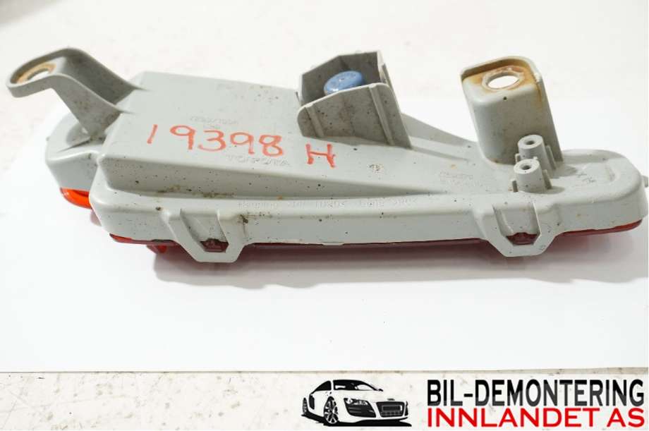 Refleksplate til Toyota Yaris 2012-2014 (Type III, Fase 1)  (TOYOTA|815800D060||V293/100R)