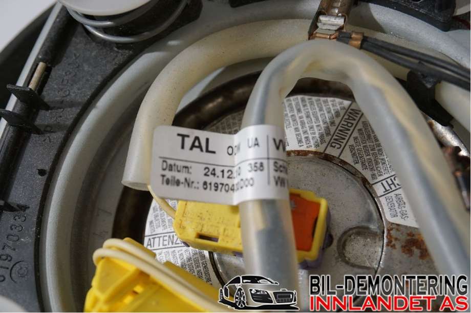 Airbag rattpute til VW Caddy 2010-2015 (Type III, Fase 2) (VOLKSWAGEN|2K5 880 201 E 81U|)