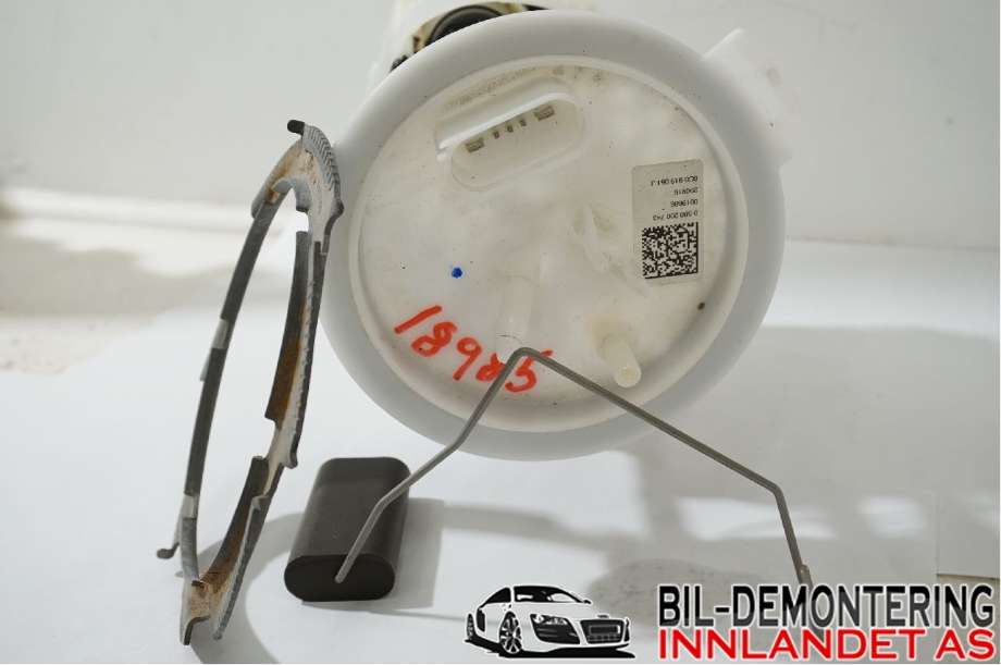 Bensinpumpe elektrisk til Škoda Fabia 2014-2021 (Type III)  (SKODA|6C0 919 051 J|)
