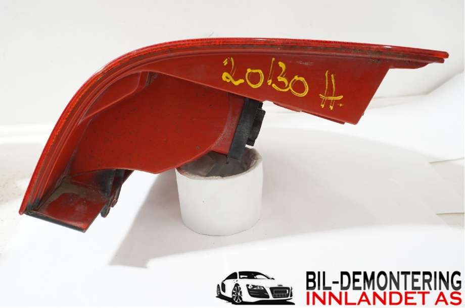 Baklykt høyre til Mercedes ML 1997-2005 (W163) (W163) (MERCEDES|A 163 820 20 64|)