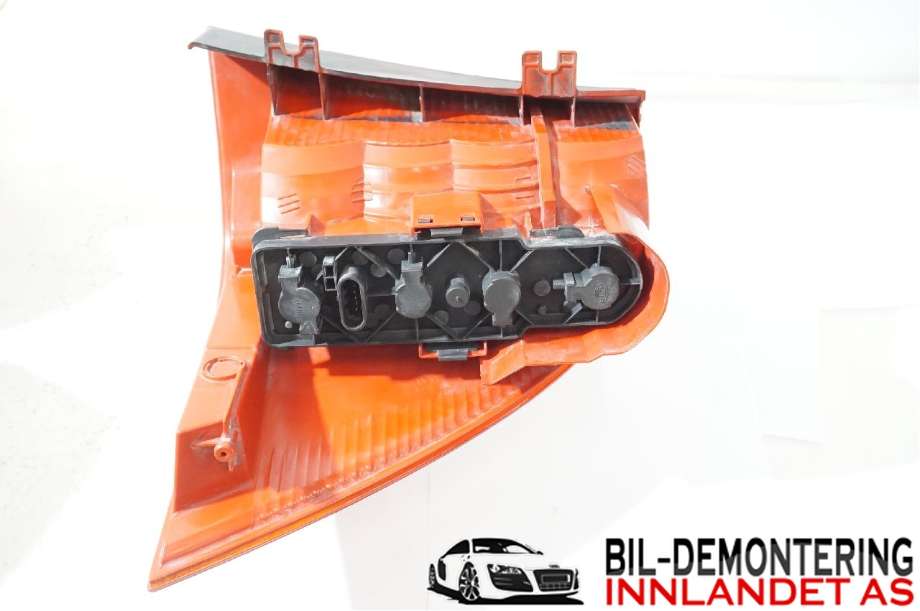 Baklykt venstre til Mercedes ML 1997-2005 (W163) (W163) (MERCEDES|A 163 820 19 64|A 163 820 01 64|)