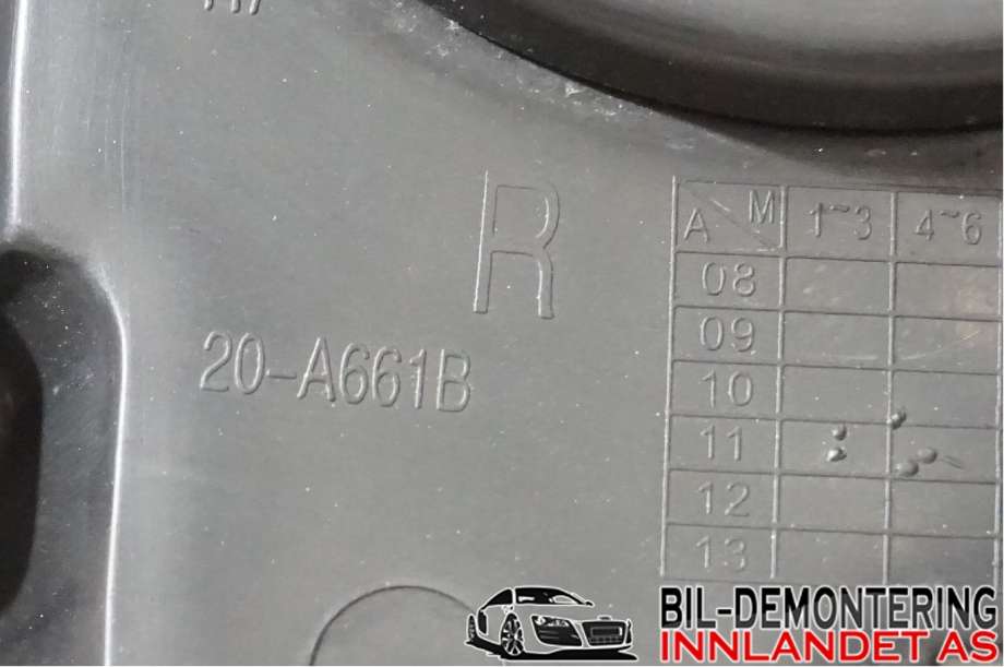 Frontlykt høyre halogen til Mercedes ML 1997-2005 (W163) (W163) (MERCEDES|A 163 820 38 61|A 163 820 46 61|)