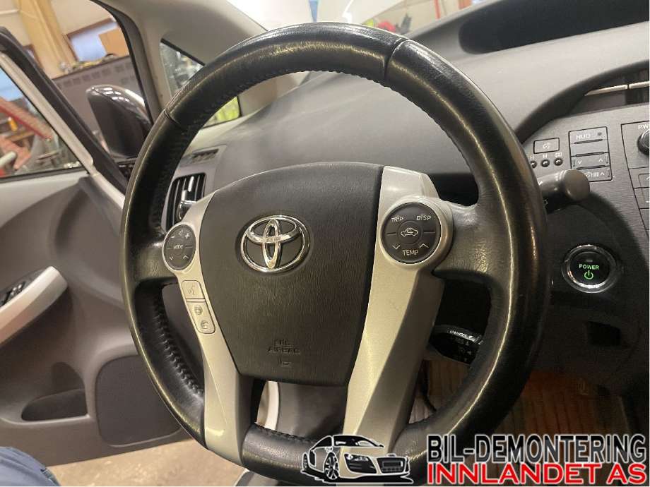 Ratt til Toyota Prius 2009-2016 (Type III) (COMBI) (COMBI) (TOYOTA|4510047130C0|)