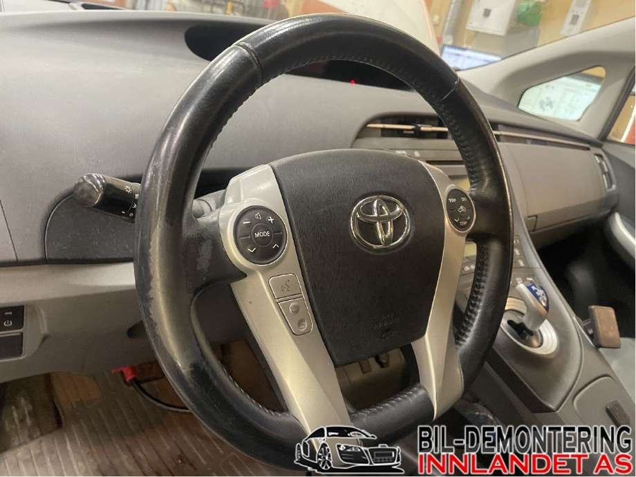 Ratt til Toyota Prius 2009-2016 (Type III) (COMBI) (COMBI) (TOYOTA|4510047130C0|)
