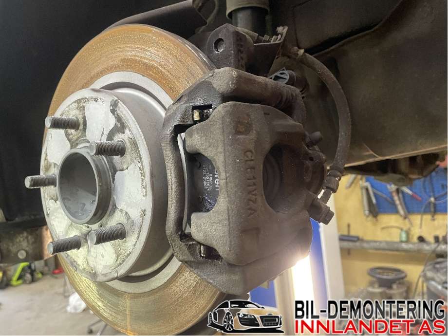 Bremsecaliper venstre bak til Nissan Leaf, 2018-->> (Type II)  (NISSAN|440114CA0A)