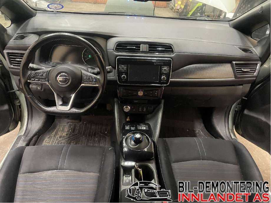 Dashbord til Nissan Leaf, 2018-->> (Type II)  (NISSAN|682005SH0B)