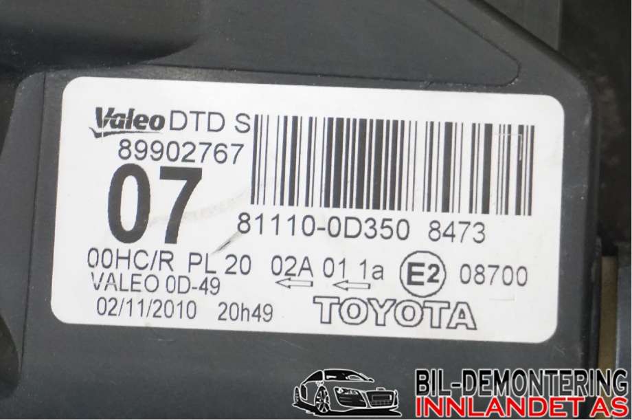 Frontlykt høyre halogen til Toyota Yaris 2009-2011 (Type II, Fase 2)  (TOYOTA|811300D350||81110-0D350)